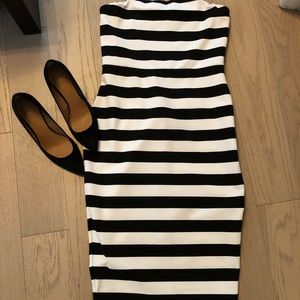 Gorgeous black and white midi dress. Strapless